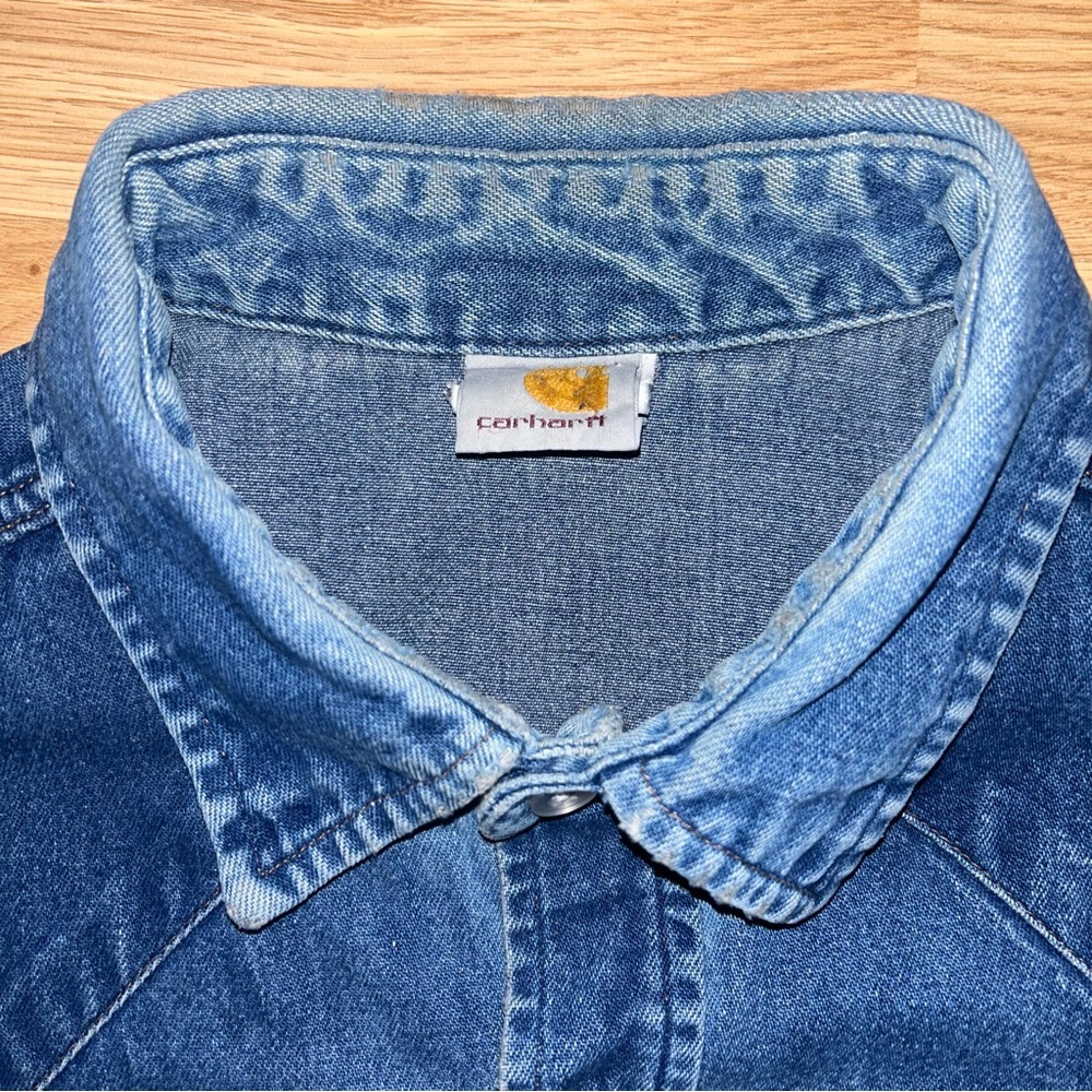 Vintage Carhartt Denim Shirt Men’s 17 1/2 x 35 Pearl Snap Distressed S02 - Picture 4 of 10
